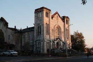 Pour la 3e fois en une semaine, une église canadienne prend feu