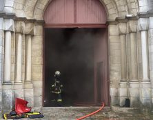 Une église incendiée à Poitiers