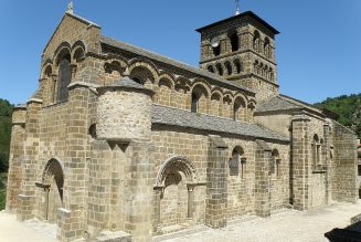 Incendie volontaire dans une église de Haute-Loire