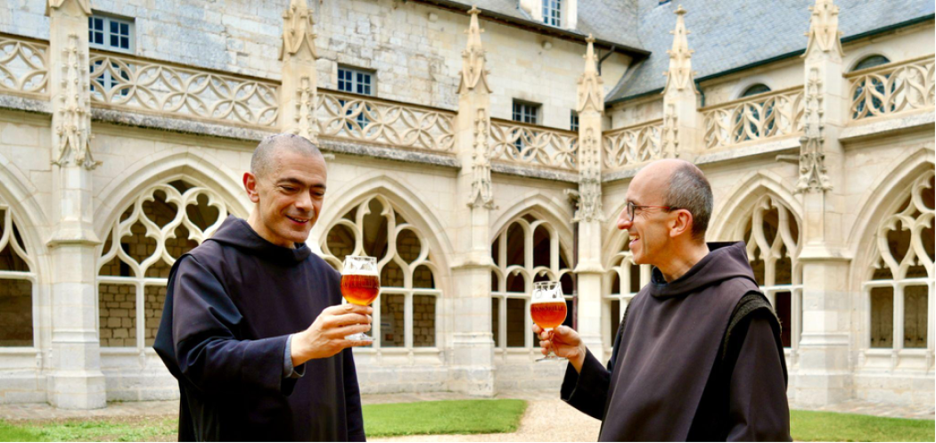 Abbaye Saint-Wandrille : 5000 bouteilles de bières collector à vendre pour financer des travaux dans la brasserie