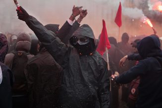 Un ancien Black bloc témoigne : “Ces gens sont dans une vision romanesque du djihad”