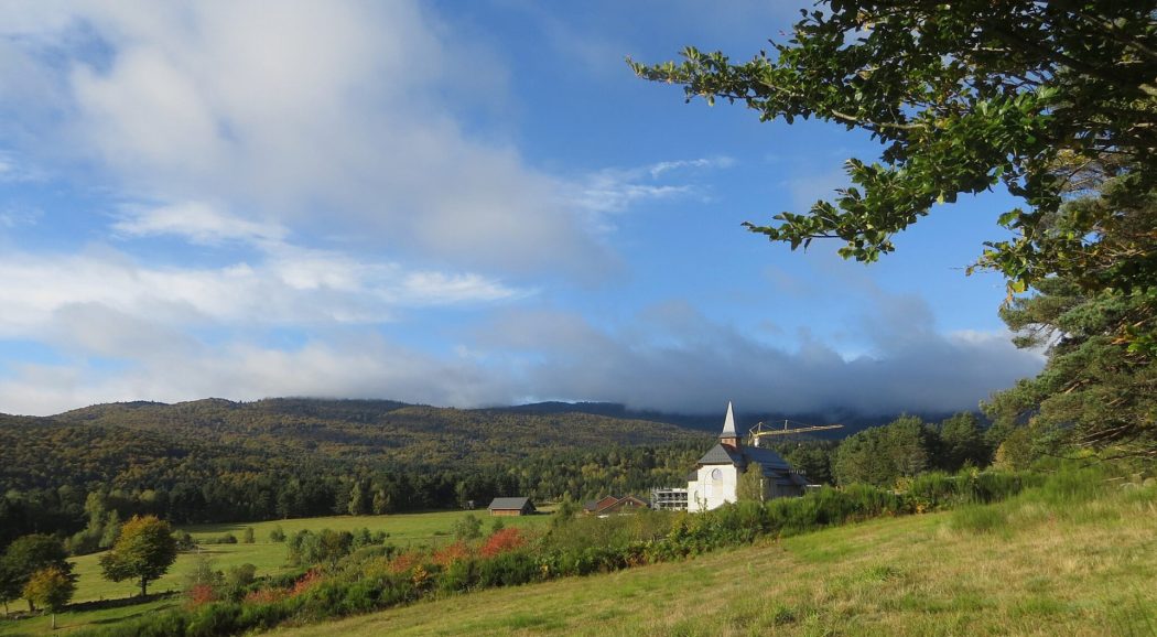 La construction de l’abbaye de Donezan progresse