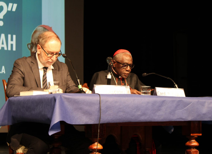 Cardinal Sarah : Toute tentative d’« abolition » de la messe traditionnelle serait un « projet diabolique »