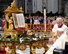 Le pape demande un engagement ferme à promouvoir le respect de la dignité de la vie humaine, depuis la conception jusqu’à la mort naturelle