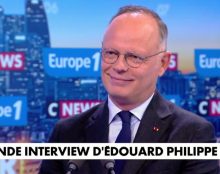 Edouard Philippe sur la laïcité et le voile dans le sport