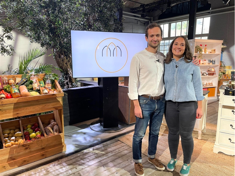 Divine Box sur M6 dans « Qui veut être mon associé ? » pour promouvoir les produits monastiques