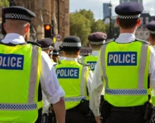 Angleterre : il vaut mieux être délinquant clandestin que mère de famille ayant un coup de colère sur internet