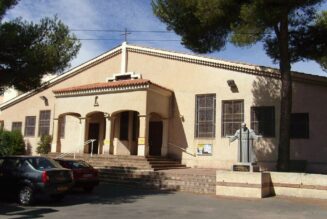 Une église profanée à Saint-Aygulf (Var)