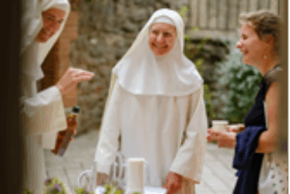 Découvrez les chanoinesses de la Mère de Dieu