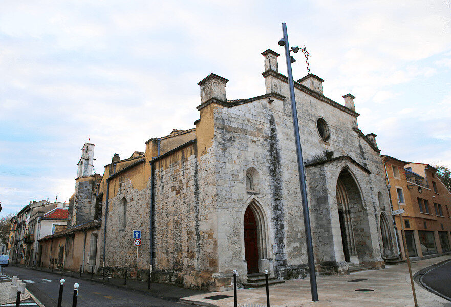 Vols et dégradations dans une église à Orange