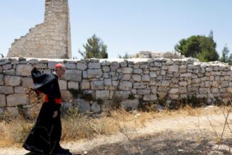 Le cardinal Pizzabella s’est rendu dans le village de Taybeh le 14 juillet