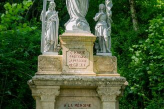 Partenariat entre l’Association Universelle des Amis de Jeanne d’Arc et S.O.S Calvaires