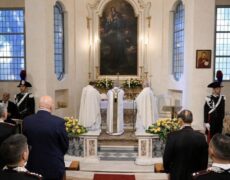 La réforme de Traditionis Custodes sur le bureau du pape ?
