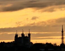 Des religieux sur le Web