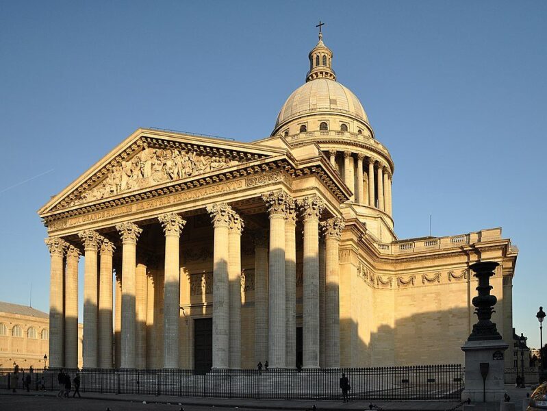 Elisabeth Borne devrait demander la restitution du Panthéon à l’Eglise