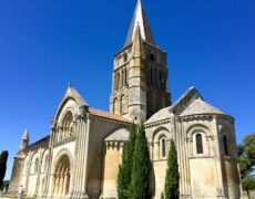 Saintonge : à peine rénovée, une église vandalisée