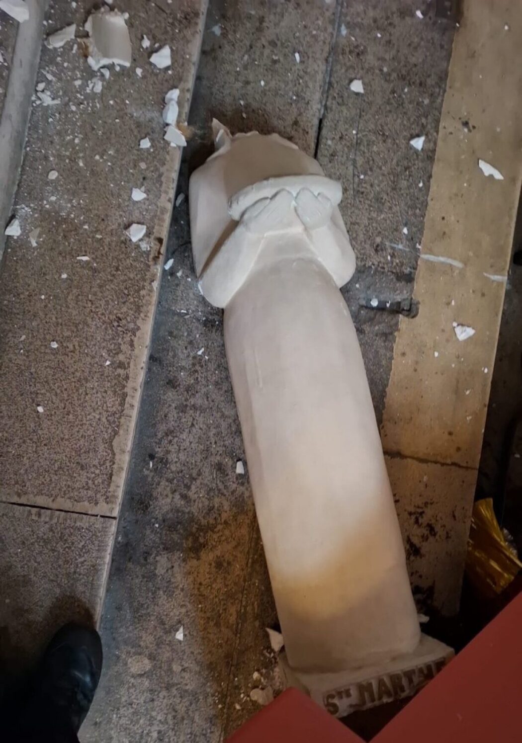 Deux églises vandalisées dans le 93