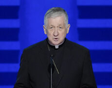 Etats-Unis : 2 évêques s’opposent au projet de Mgr Cupich d’honorer un démocrate pro-avortement