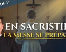 En sacristie… La messe se prépare