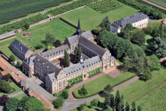 Les bénédictins du Barroux reprennent l’abbaye de Bellefontaine (49)