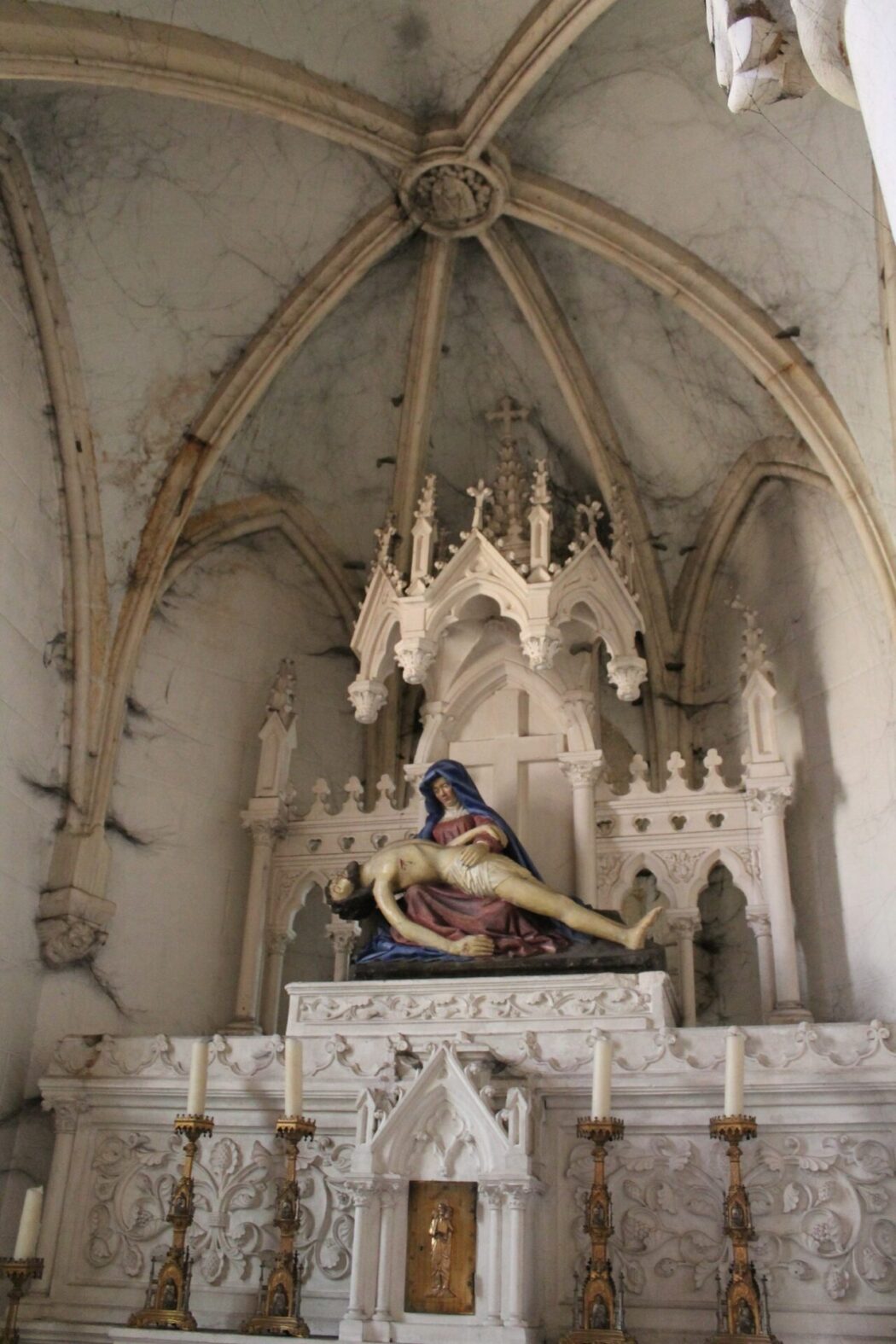 La Châtre (36) : une église victime de plusieurs départs de feu