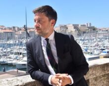 Marseille : le maire PS Benoît Payan fait déprogrammer la diffusion du film Sacré-Coeur
