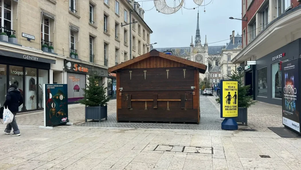 Amiens (80) : la crèche du marché de Noël vandalisée