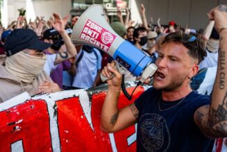 Un cadre de LFI dénonce la violence du député antifa Raphael Arnault