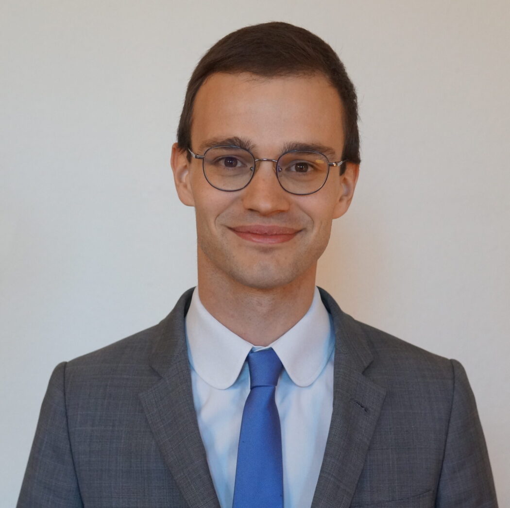 Les messes célébrées pour le salut de l’âme de personnalités défuntes ne sont pas des manifestations militantes mais une question de liberté de religion