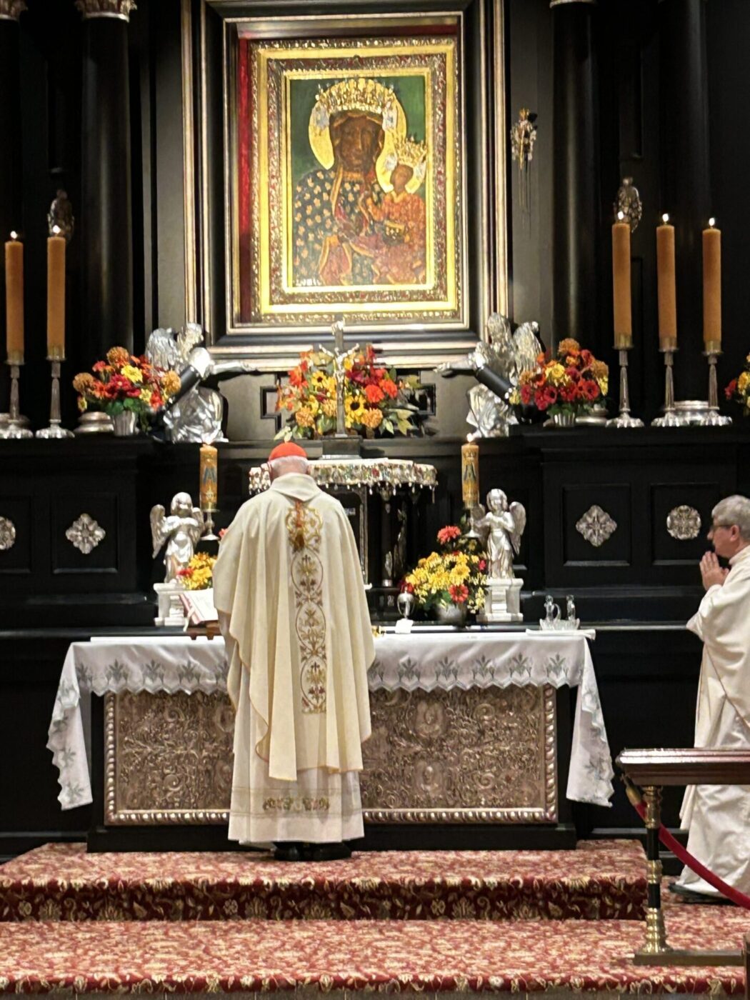 Mark Houck, militant pro-vie visé par une perquisition du FBI, remercie le cardinal Müller pour son soutien