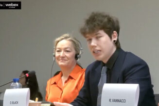 Daniel Black témoigne au Parlement européen de sa transition et comment l’idéologie du gender l’a détruit