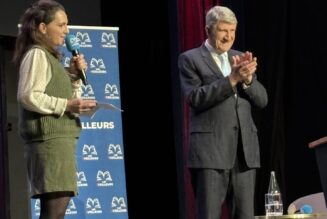 « Un peuple qui meurt ne se voit pas mourir »