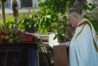 Le Christ est Roi ! Documentaire-entretien avec Mgr Bernard Fellay