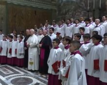 Léon XIV assiste au concert de Noël à la chapelle Sixtine