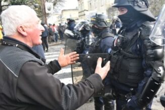 Un anniversaire hallucinant