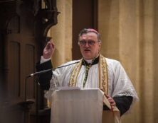 Une crèche saccagée à Agen