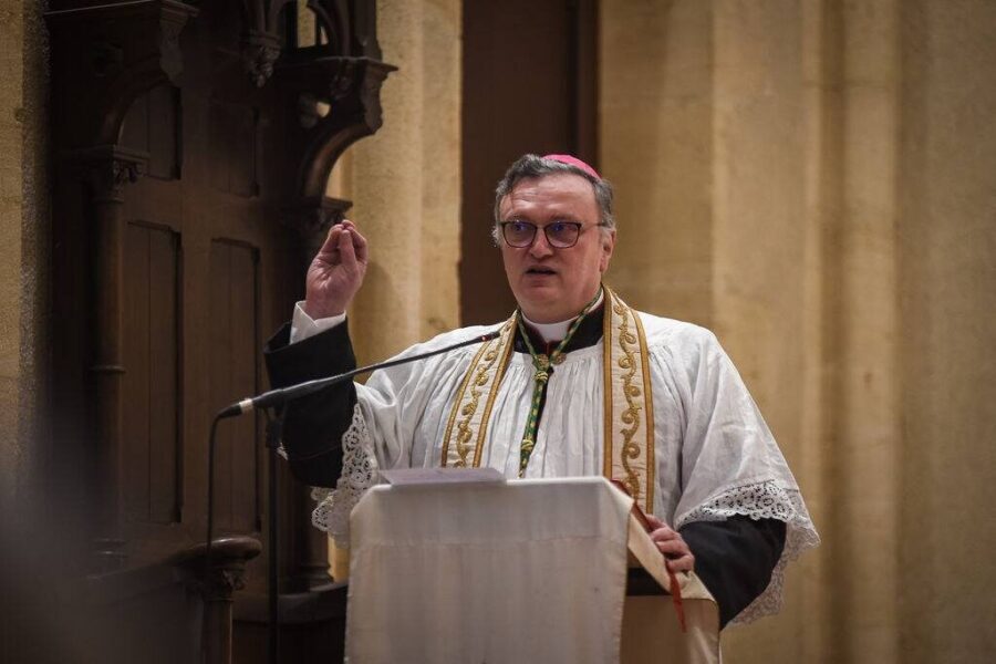 Une crèche saccagée à Agen
