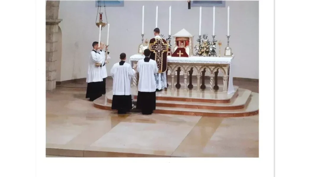 Pour mieux vivre la Messe Tome 1 – Guide spirituel accessible à tous de Abbé Delagneau sur LIVRES EN FAMILLE                                             EN FAMILLE