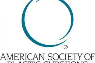L’Association américaine des chirurgiens plasticiens s’oppose au charcutage des adolescents