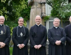 La Fraternité Saint-Pie X se réjouit de l’ouverture d’une discussion doctrinale mais refuse le report des ordinations épiscopales