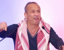 Omar Slaouti, candidat LFI à la mairie d’Argenteuil, reproche au maire Georges Mothron de s’être recueilli auprès de la Tunique du Christ