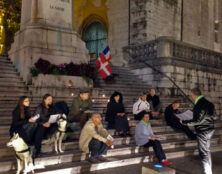 ❗NON à l’euthanasie : Rendez-vous ce mardi à 20h en bas des marches du Château de Chambéry