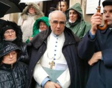 Roumanie : un prêtre résiste à la spoliation de son abbaye