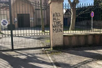 Dégradation de la clôture de l’église Saint-François d’Assise à Toulouse