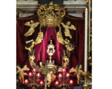 Anniversaire de la floraison miraculeuse de la Sainte Épine