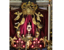 Anniversaire de la floraison miraculeuse de la Sainte Épine