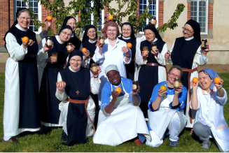 Objectif : 4000 pots de confitures pour aider les sœurs de l’abbaye ND des Gardes à racheter deux nouvelles marmites