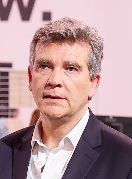 Arnaud Montebourg donne le tournis au quotidien Le Monde