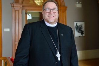 Canada : sortir dans les rues pour la Fête-Dieu avec le Saint-Sacrement, une sorte de désobéissance civile !