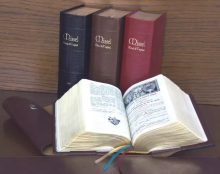 Un événement dans le monde religieux ! Réédition des missels traditionnels des abbé Guilhaim et Sutyn